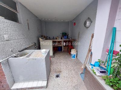 Casa de 4 alcobas en venta en Floralia I Y Ii Sector, Bogotá, 146 m² · foto 19 de 20