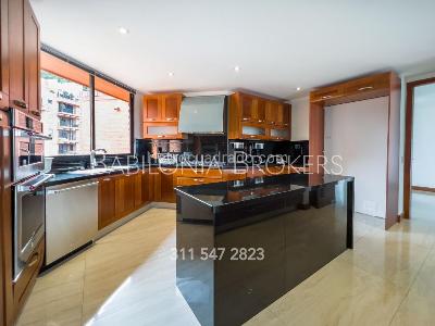 Apartamento de 5 alcobas en venta en Santa Barbara Alta Usaquen, Bogotá, 630 m² · foto 4 de 20