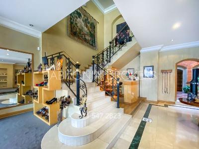 Casa de 5 alcobas en venta en San Patricio Usaquen, Bogotá, 678 m² · foto 14 de 20