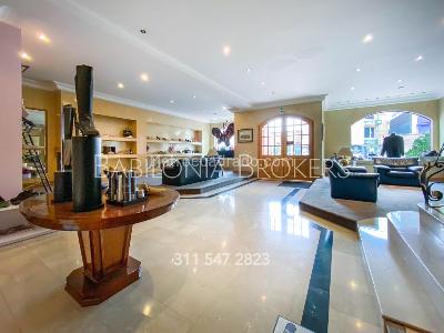 Casa de 5 alcobas en venta en San Patricio Usaquen, Bogotá, 678 m² · foto 2 de 20