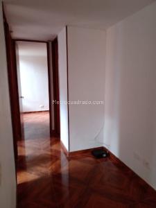 Apartamento de 3 alcobas en venta en Conjunto Residencial, Mosquera, 61 m² · foto 9 de 19