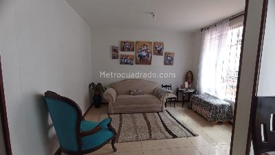 Casa en venta en Niza Real, Bogotá · foto 2 de 16