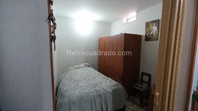 Casa en venta en Niza Real, Bogotá · foto 7 de 16