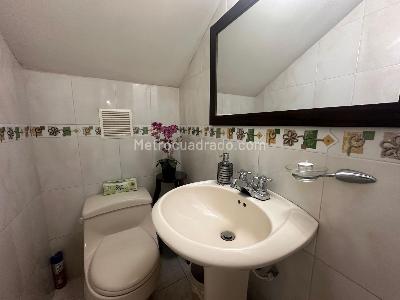 Casa de 4 alcobas en venta en Bella Suiza Cedritos, Bogotá, 170 m² · foto 20 de 20