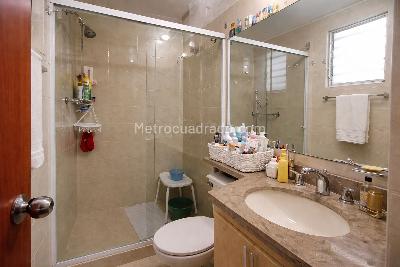 Casa en venta en Niza Real, Bogotá · foto 10 de 17