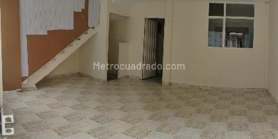 Casa de 4 alcobas en venta en Bosa Dindalito, Bogotá, 144 m² · foto 3 de 17