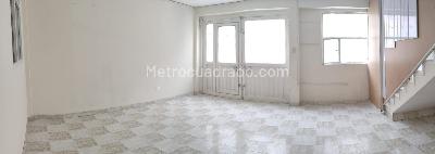 Casa de 4 alcobas en venta en Bosa Dindalito, Bogotá, 144 m² · foto 5 de 17