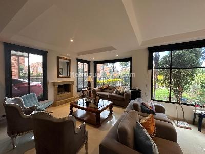 Casa de 5 alcobas en venta en Santa Lucia, Chía, 210 m² · foto 5 de 18