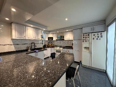 Casa de 5 alcobas en venta en Santa Lucia, Chía, 210 m² · foto 17 de 18