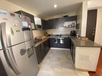Apartamento en venta en Las Villas, Bogotá · foto 6 de 14