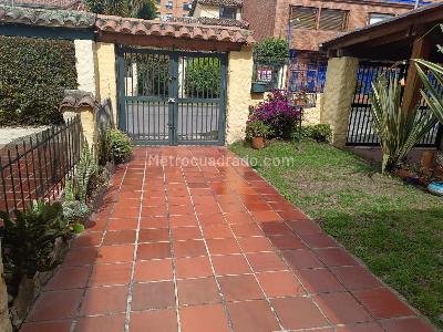 Casa de 5 alcobas en venta en El Prado, Bogotá, 243 m² · foto 11 de 12