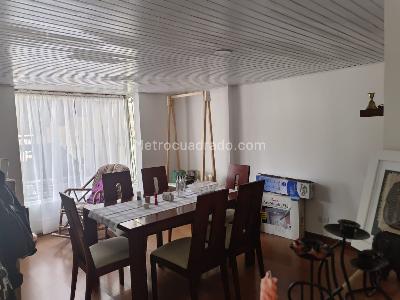 Casa de 5 alcobas en venta en El Prado, Bogotá, 243 m² · foto 2 de 12