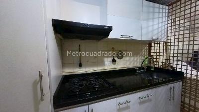 Apartamento de 3 alcobas en venta en Cedritos Contador, Bogotá, 77 m² · foto 5 de 10