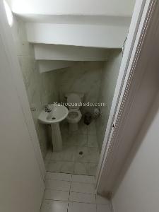 Casa de 5 alcobas en venta en Los Andes, Bogotá, 330 m² · foto 4 de 19