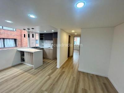 Apartaestudio en venta en Caobos Cedritos, Bogotá, 35 m² · foto 1 de 9