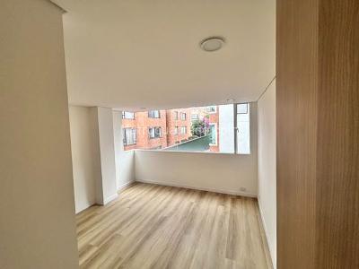 Apartaestudio en venta en Caobos Cedritos, Bogotá, 35 m² · foto 5 de 9