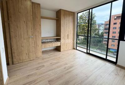 Apartamento de 1 alcoba en venta en Chico Norte Ii, Bogotá, 35 m² · foto 6 de 8