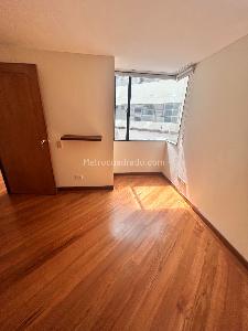 Apartaestudio en venta en Belmira (Cedritos), Bogotá, 35 m² · foto 10 de 10
