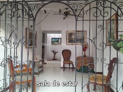 Casa de 3 alcobas en venta en El Gran Limonar, Cali, 300 m² · foto 3 de 20