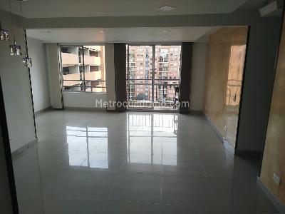 Apartamento de 3 alcobas en venta en Reserva De Las Americas, Bogotá, 76 m² · foto 3 de 18
