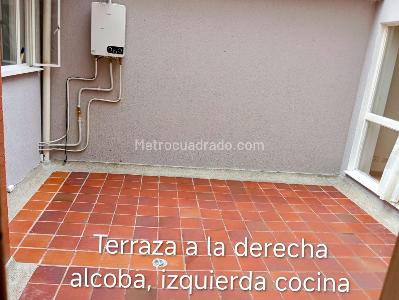 Apartaestudio en venta en Cedritos Caobos Salazar, Bogotá, 60 m² · foto 3 de 17