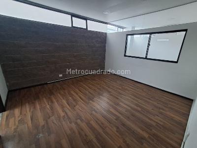 Casa de 1 alcoba en arriendo en Loma Del Escobero, Envigado, 705 m² · foto 4 de 20