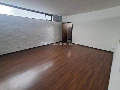 Casa de 1 alcoba en arriendo en Loma Del Escobero, Envigado, 705 m² · foto 8 de 20