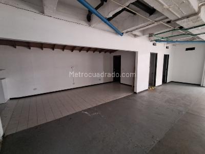 Casa de 1 alcoba en arriendo en Loma Del Escobero, Envigado, 705 m² · foto 15 de 20