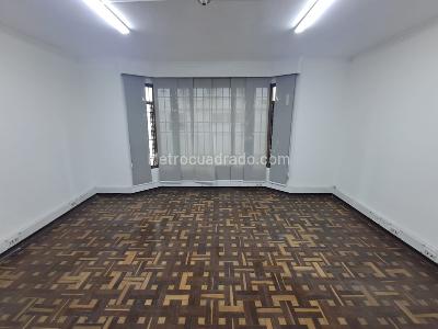 Casa en arriendo en El Poblado, Medellín · foto 18 de 20