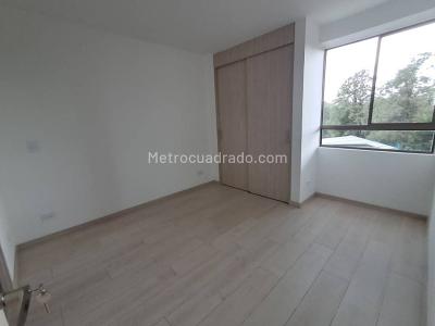 Apartamento en arriendo en San Antonio, Rionegro · foto 3 de 11