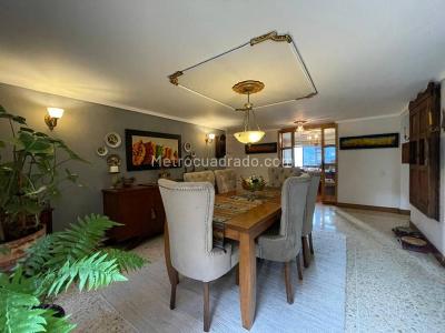 Apartamento de 3 alcobas en venta en Los Naranjos, Medellín, 226 m² · foto 8 de 16