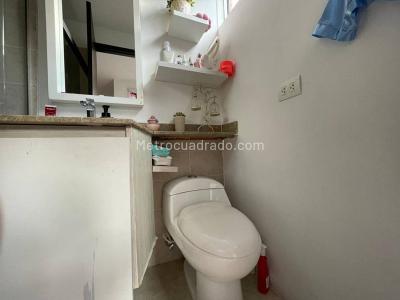 Apartamento de 3 alcobas en arriendo en San Lucas, Medellín, 160 m² · foto 15 de 20