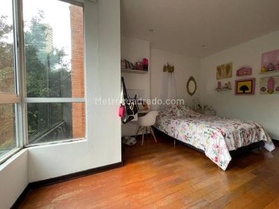 Apartamento de 3 alcobas en arriendo en San Lucas, Medellín, 160 m² · foto 16 de 20