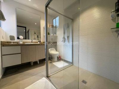 Apartamento de 3 alcobas en arriendo en San Lucas, Medellín, 160 m² · foto 17 de 20