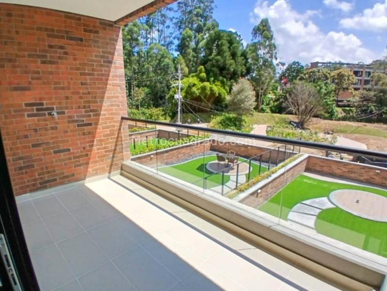 1BR Apartment in Vereda La Fe (73 m²) - 3