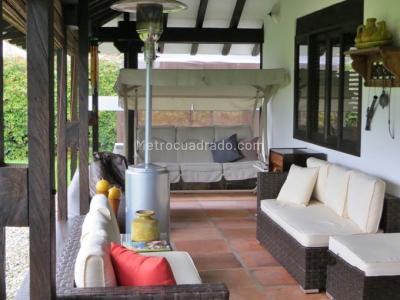 Casa de 3 alcobas en venta en Llano Grande, Rionegro, 420 m² · foto 2 de 20