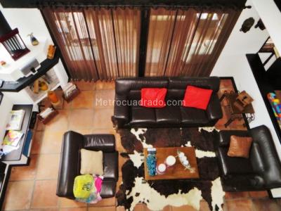 Casa de 3 alcobas en venta en Llano Grande, Rionegro, 420 m² · foto 4 de 20