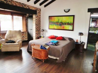 Casa de 3 alcobas en venta en Llano Grande, Rionegro, 420 m² · foto 5 de 20