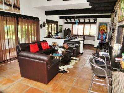 Casa de 3 alcobas en venta en Llano Grande, Rionegro, 420 m² · foto 9 de 20