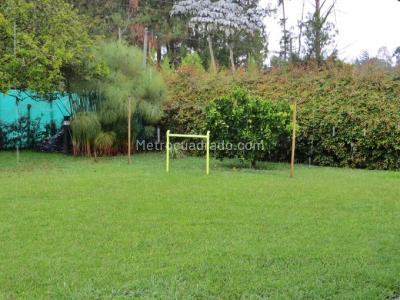 Casa de 3 alcobas en venta en Llano Grande, Rionegro, 420 m² · foto 19 de 20