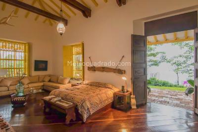 Casa de 5 alcobas en venta en El Poblado, Medellín, 600 m² · foto 12 de 20
