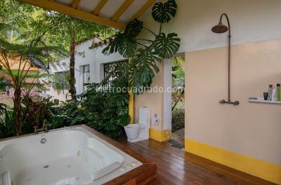 Casa de 5 alcobas en venta en El Poblado, Medellín, 600 m² · foto 17 de 20
