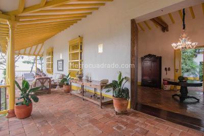 Casa de 5 alcobas en venta en El Poblado, Medellín, 600 m² · foto 6 de 20