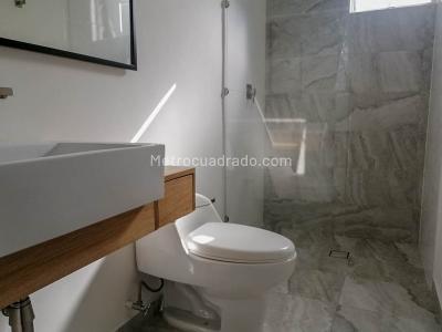 Apartamento en venta en La Frontera, Envigado · foto 4 de 17