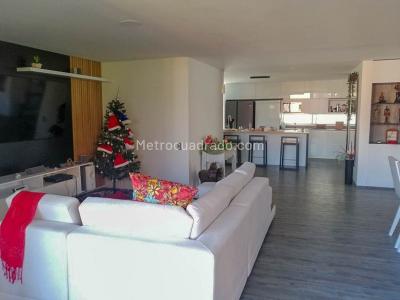 Apartamento en venta en La Frontera, Envigado · foto 2 de 17