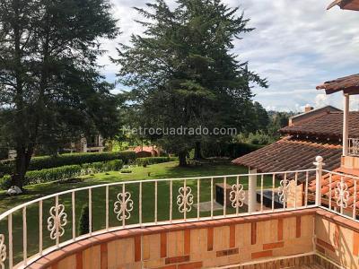 Casa de 4 alcobas en venta en Llano Grande, Rionegro, 310 m² · foto 3 de 13