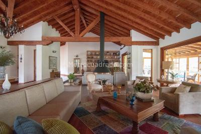Casa de 4 alcobas en venta en Loma Del Escobero, Envigado, 600 m² · foto 6 de 20