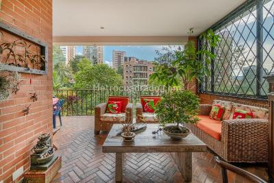 Casa de 4 alcobas en venta en El Tesoro, Medellín, 440 m² · foto 12 de 17