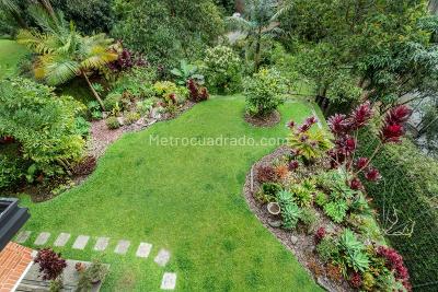Casa de 4 alcobas en venta en El Tesoro, Medellín, 440 m² · foto 8 de 17