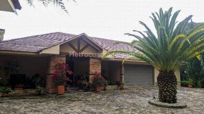 Casa de 4 alcobas en venta en Llano Grande, Rionegro, 675 m² · foto 17 de 20